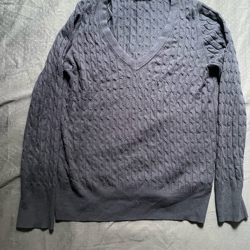 Zara V-Neck Cable Knit Sweater in Navy Blue